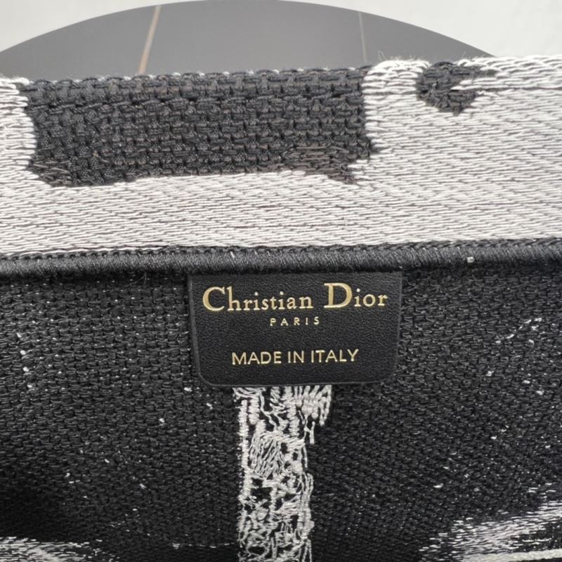 Christian Dior Shopping Bags